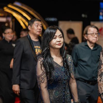 Lumina 014